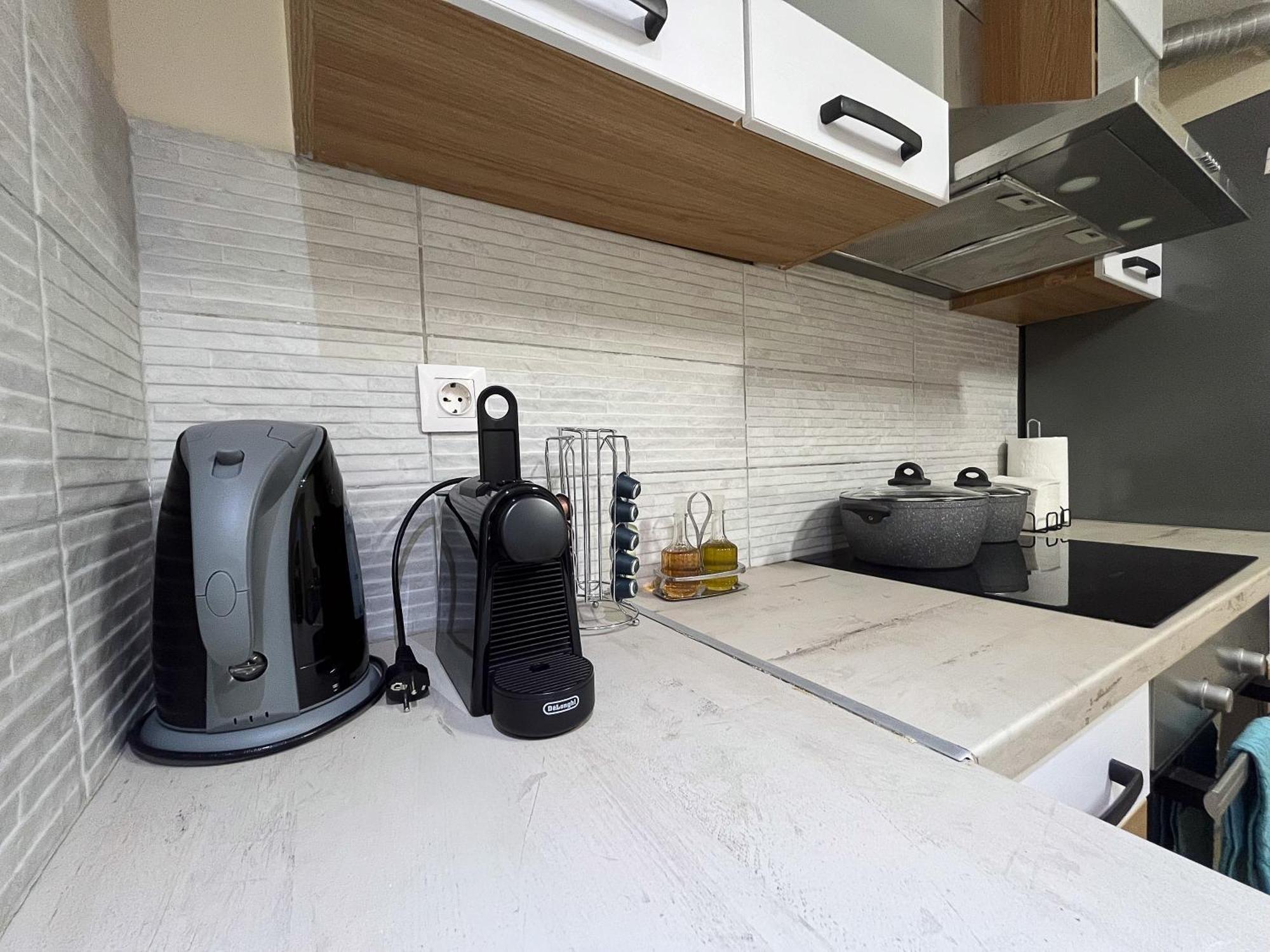 Private Modern Cozy House At The Center Mytilene Exterior foto